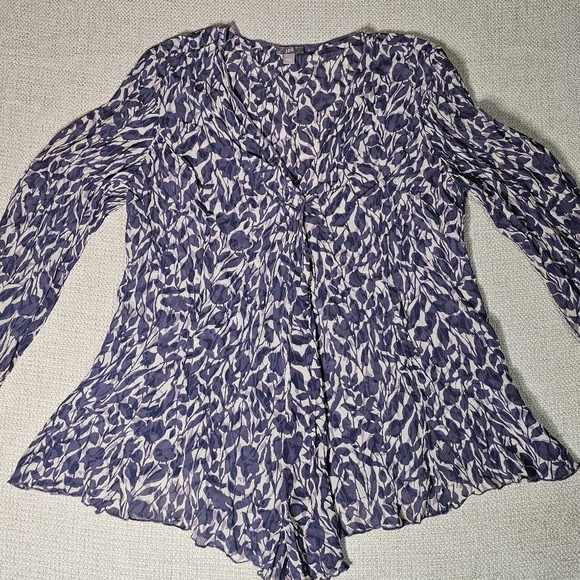 J-Jill Faux Wrap Crinkle Cloth, Crepe, Floral, V-Neck Rayon Blouse, Top Large - Picture 7 of 12